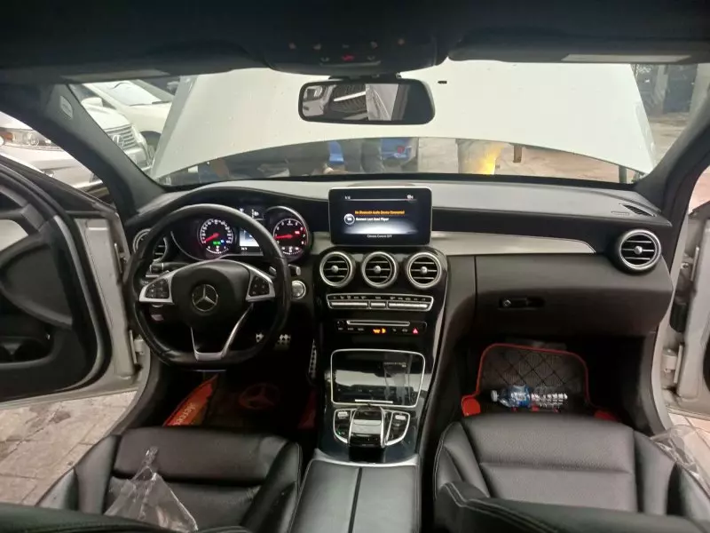 Mercedes-Benz C 300   - 2015