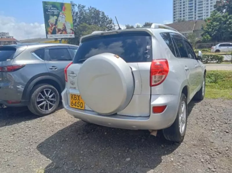Toyota Rav4   - 2006