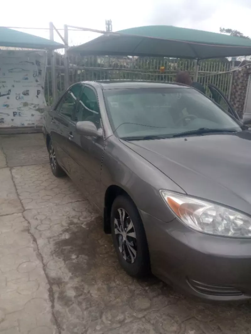 Toyota camry   - 2004