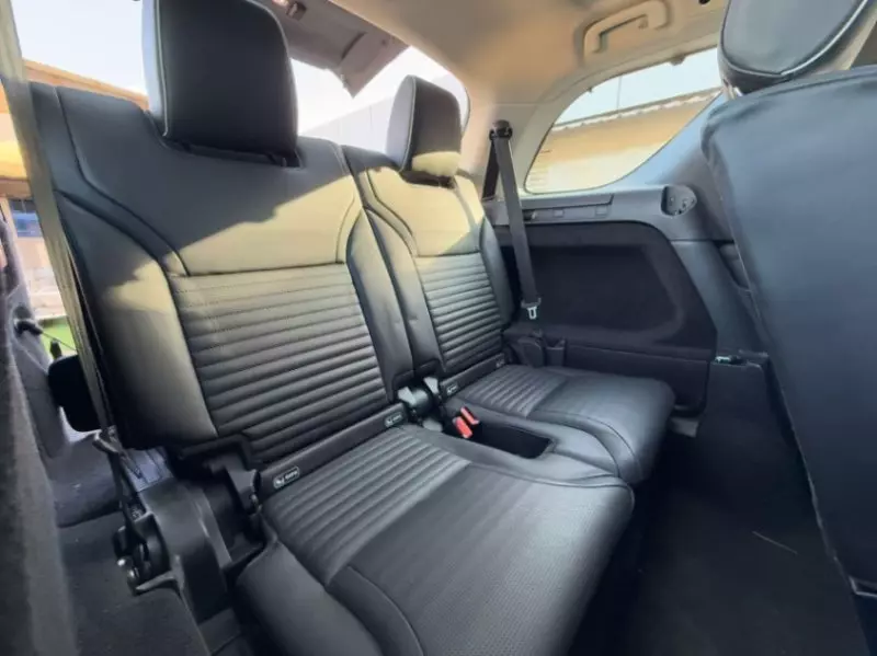 Land Rover Discovery Sport   - 2018