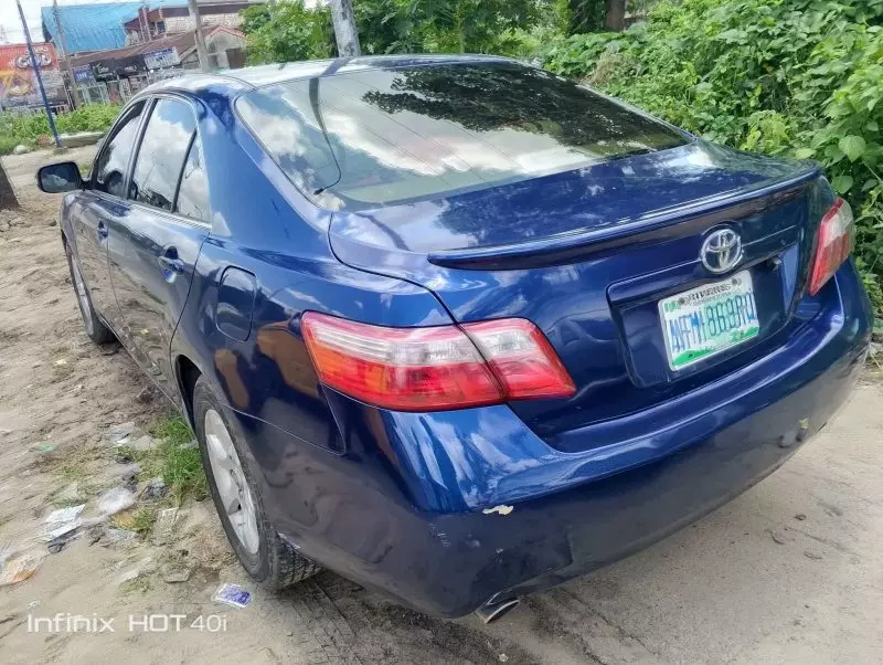 Toyota Camry   - 2007