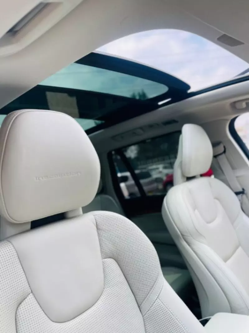 Volvo XC90   - 2018
