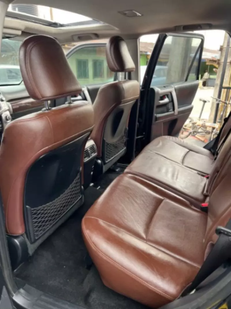 Toyota 4-Runner   - 2014