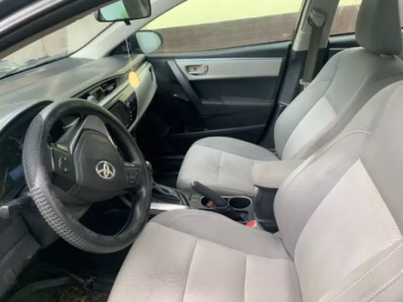 Toyota Camry   - 2012