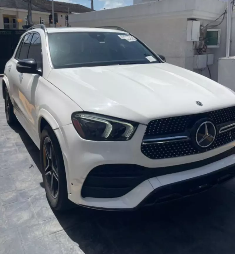 Mercedes-Benz GLE-Class   - 2021