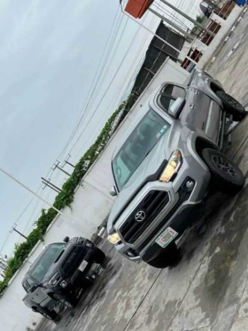 Toyota Tacoma - 2017