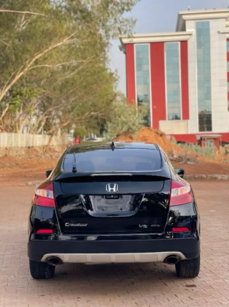 Honda Crosstour   - 2013
