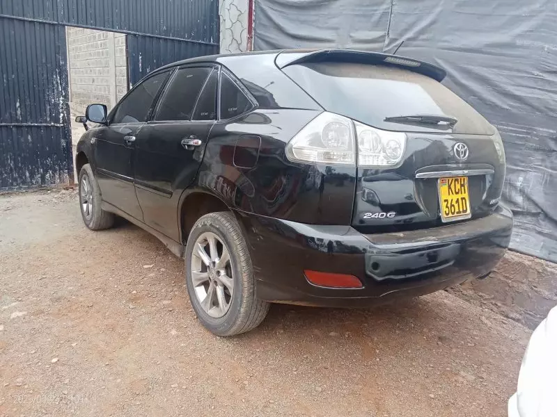 Toyota Harrier   - 2009
