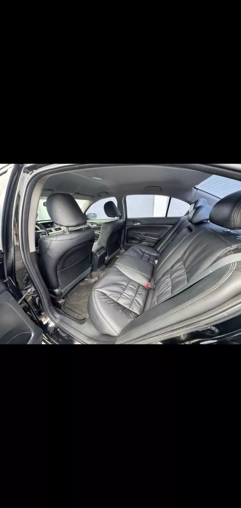 Honda Accord   - 2011