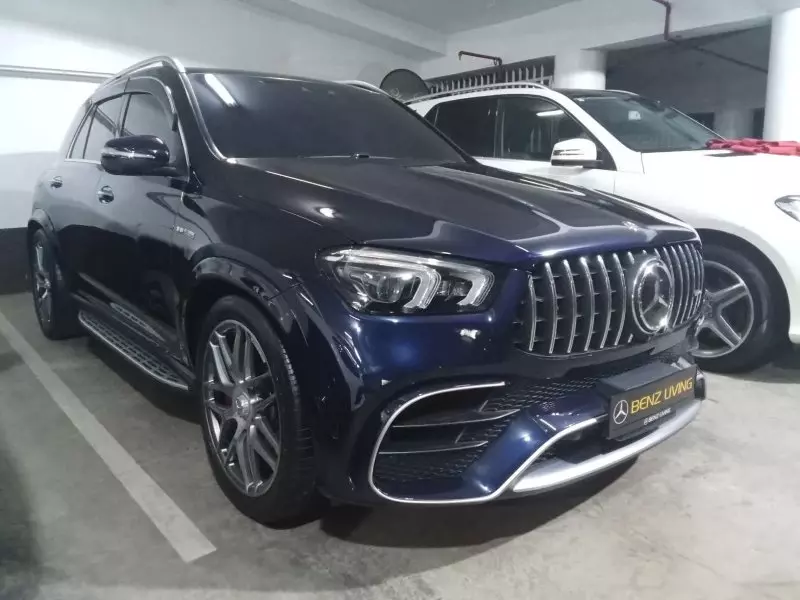 Mercedes-Benz GLE 63 AMG - 2021