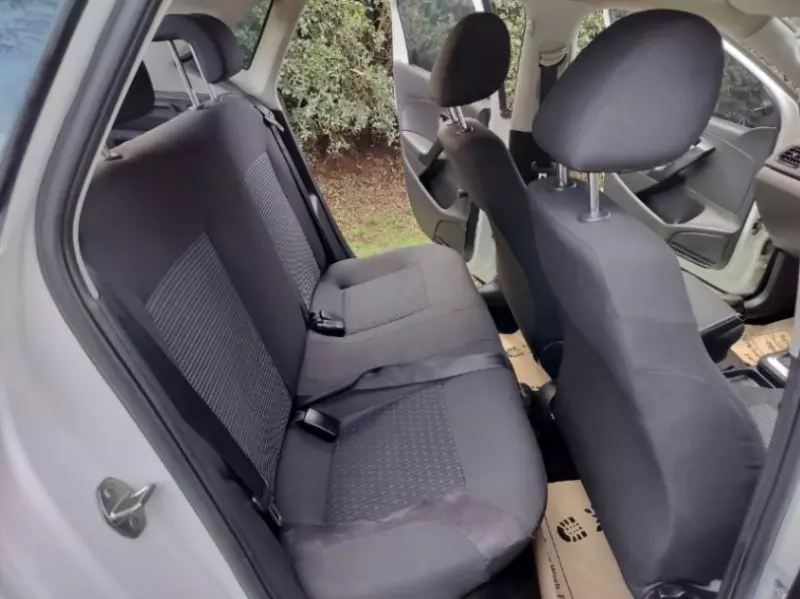 VOLKSWAGEN polo sedadan trend  ba ess