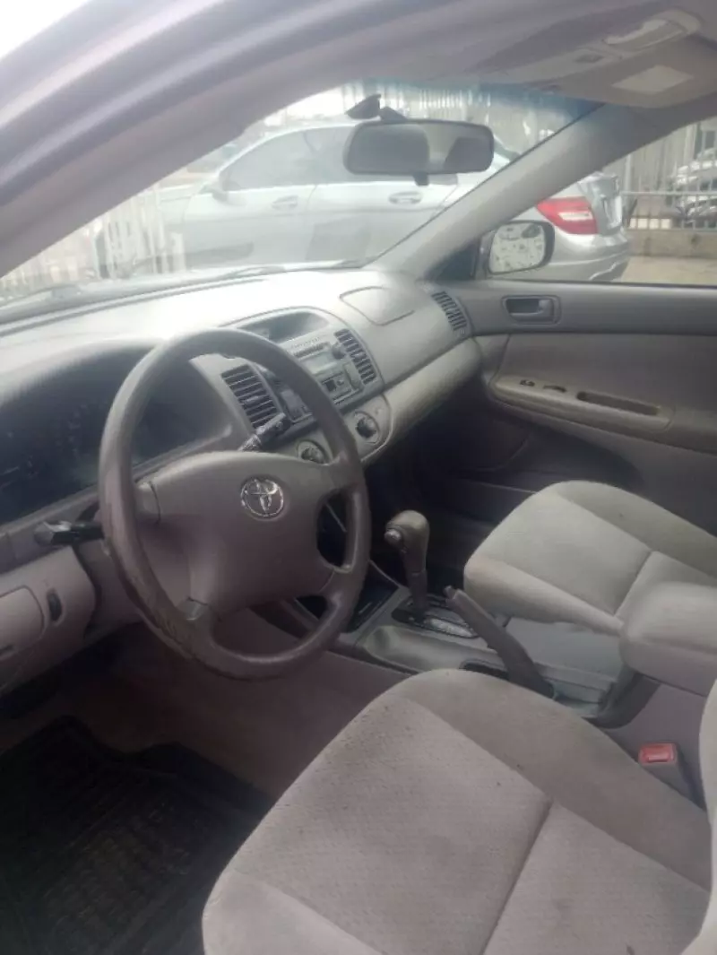 Toyota camry   - 2004