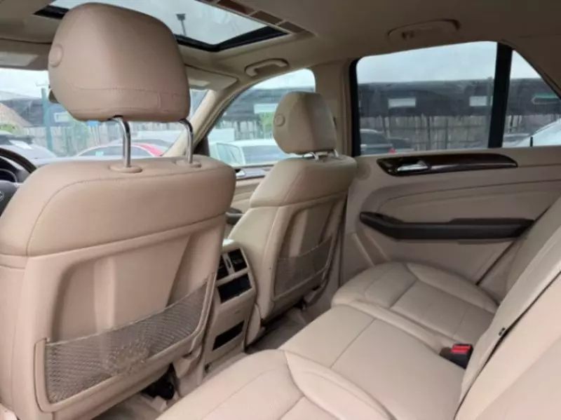 Mercedes-Benz ML 350   - 2013
