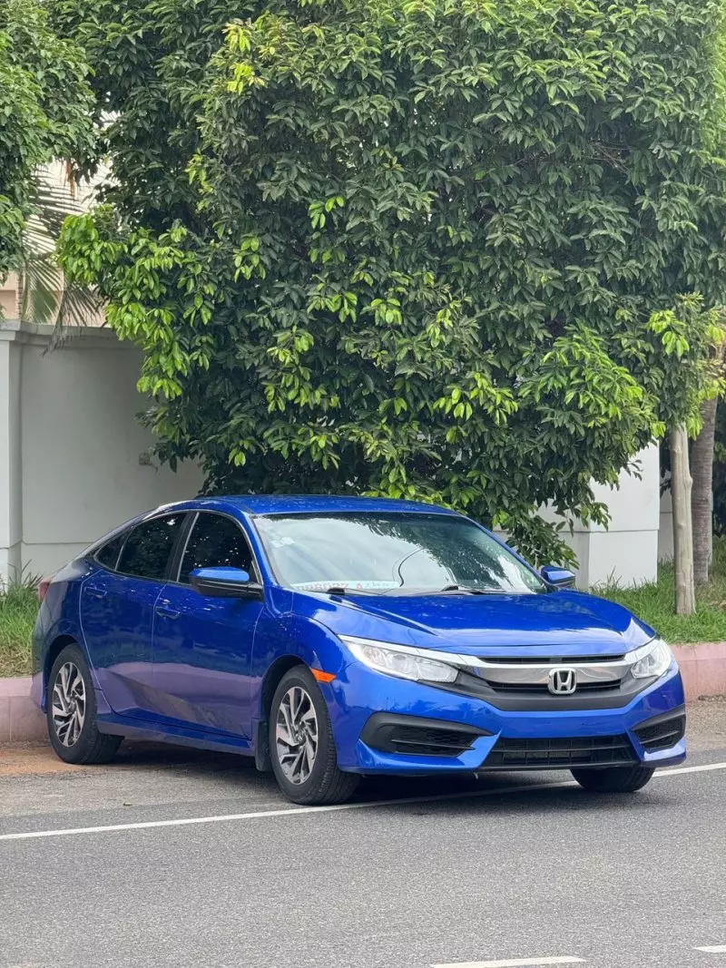 Honda Civic   - 2018