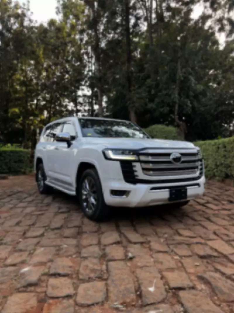 Toyota Land Cruiser   - 2022