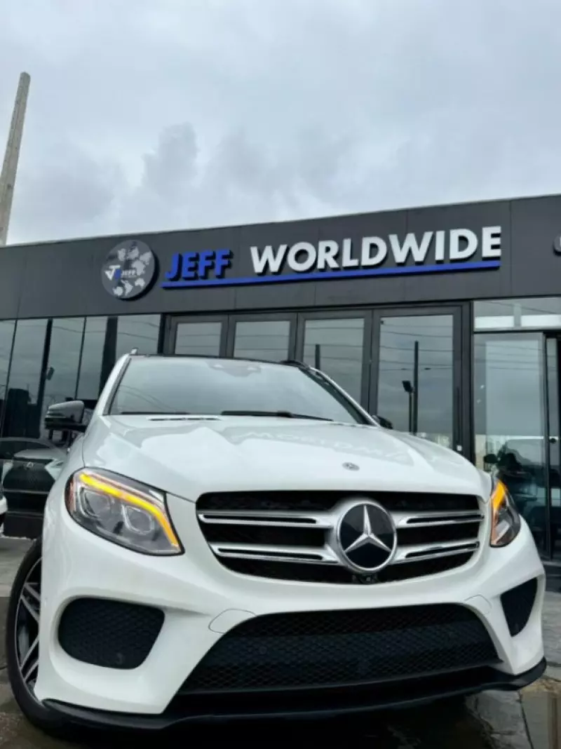 Mercedes-Benz GLE 43 AMG   - 2018