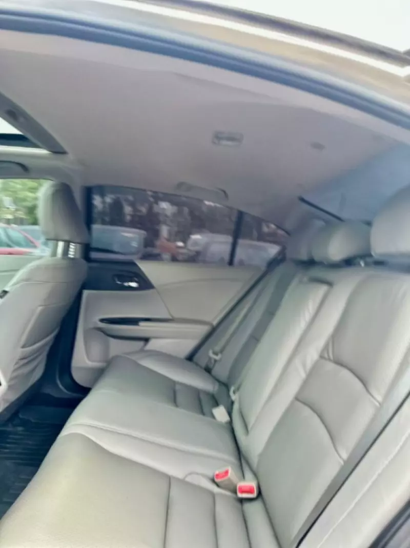 Honda Accord   - 2015