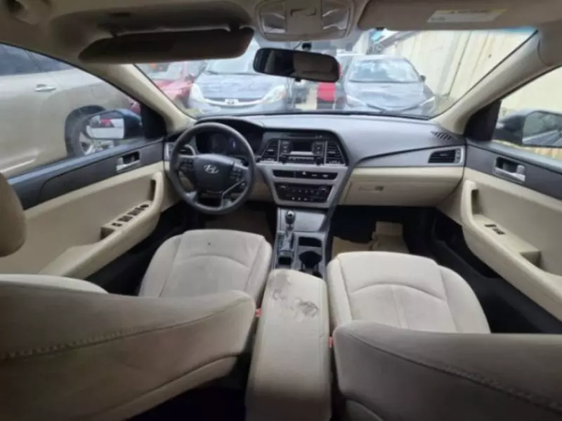 Hyundai Sonata   - 2015