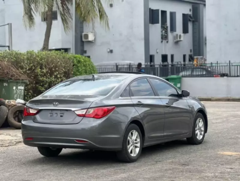 Hyundai Sonata
