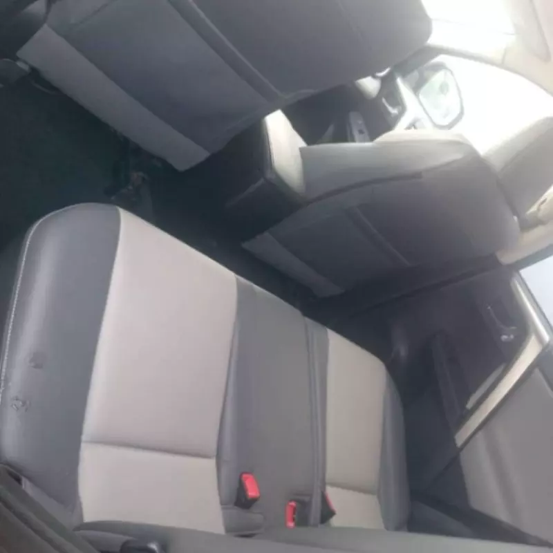 Toyota RAV 4   - 2015