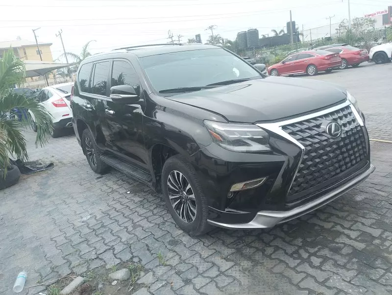 Lexus GX 460   - 2010
