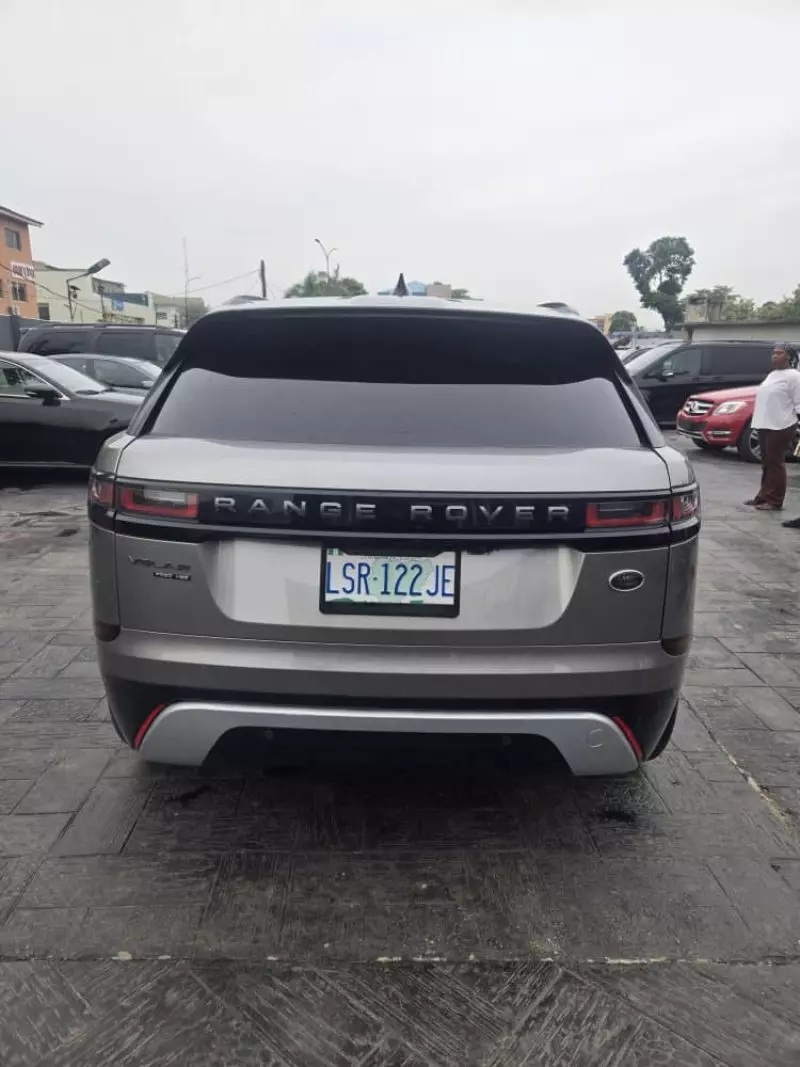 Land Rover Range Rover Velar   - 2018