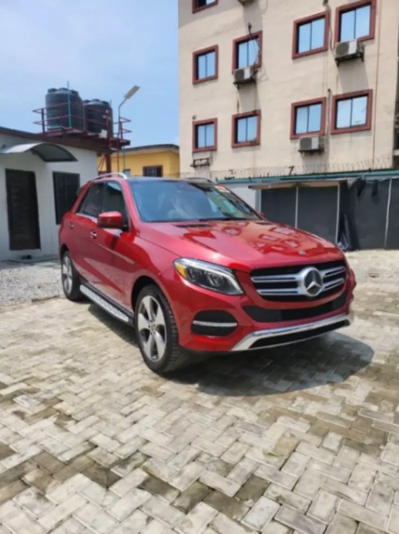 Mercedes-Benz GLE 350   - 2017