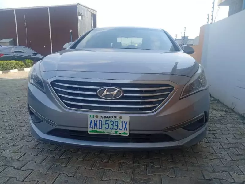 Hyundai Sonata   - 2015