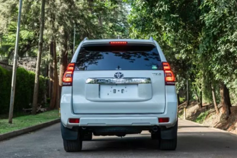Toyota Landcruiser Prado   - 2019