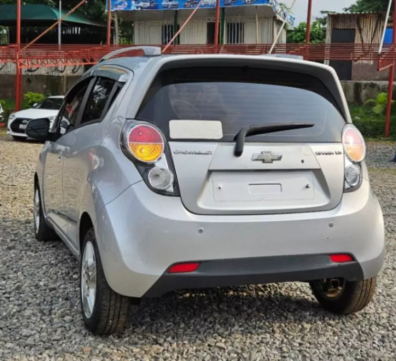 Chevrolet Spark   - 2010