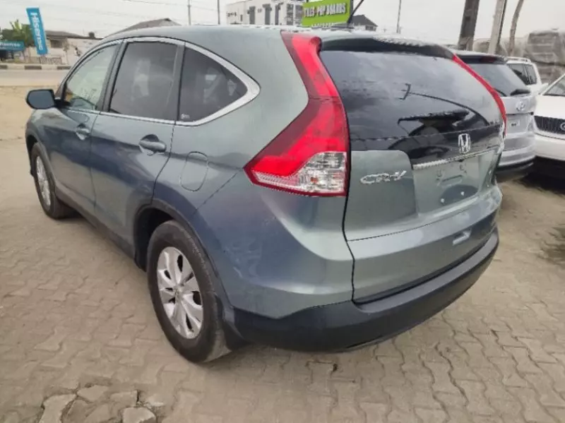 Honda CR-V   - 2012