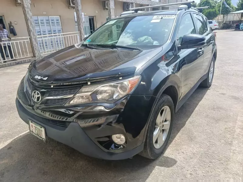 Toyota RAV4   - 2013