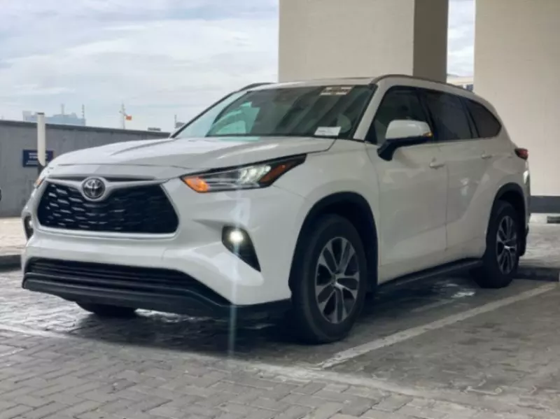 Toyota Grand Highlander   - 2020