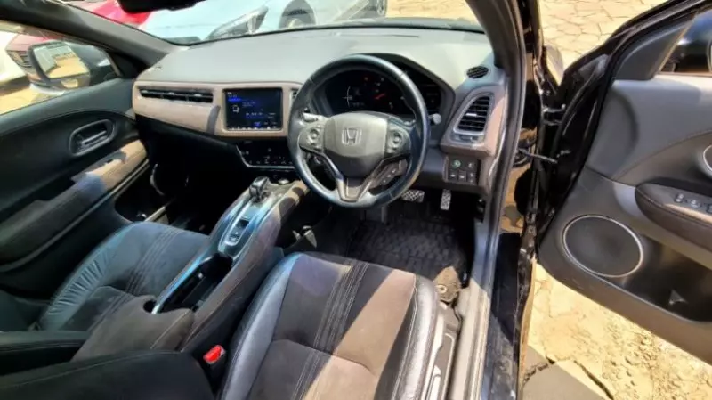 Honda Vezel    - 2018