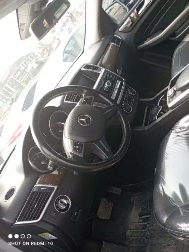 Mercedes-Benz ML 350   - 2013