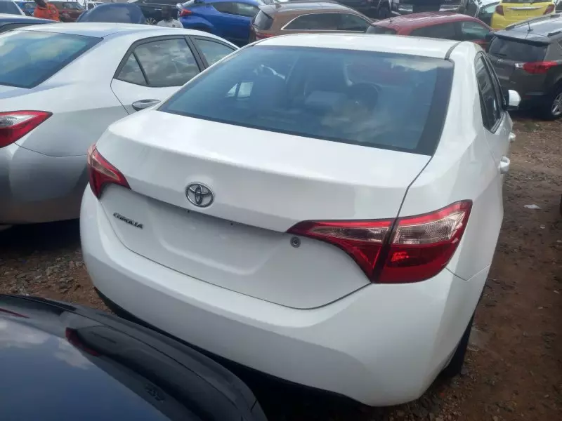 Toyota Corolla   - 2018