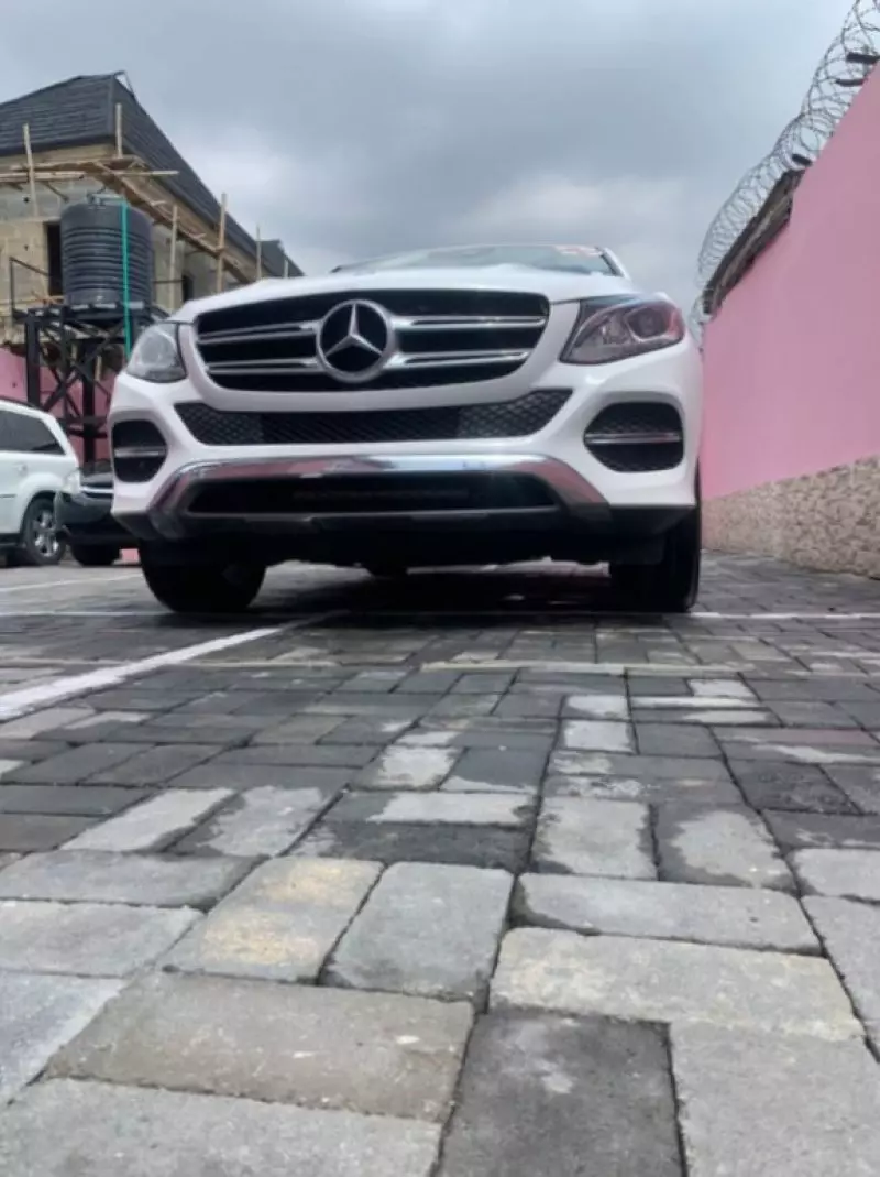 Mercedes-Benz GLE 350