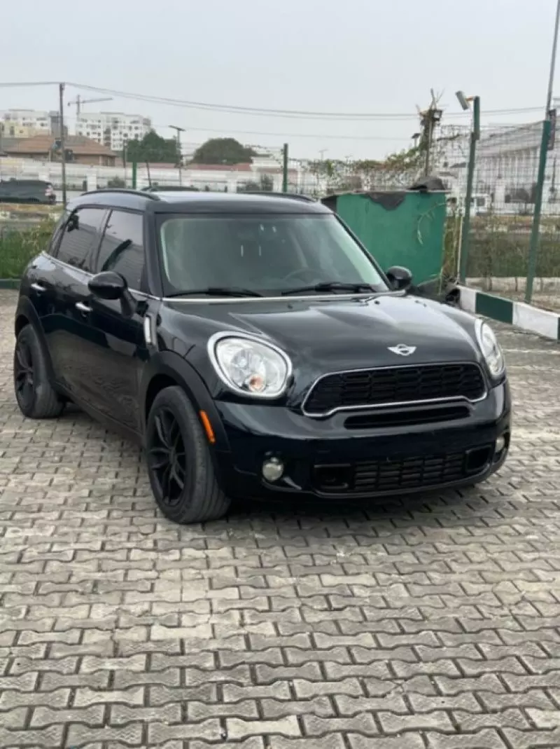 MINI Cooper   - 2012