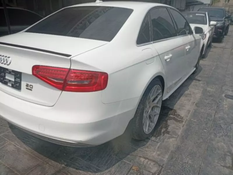 Audi A4   - 2014