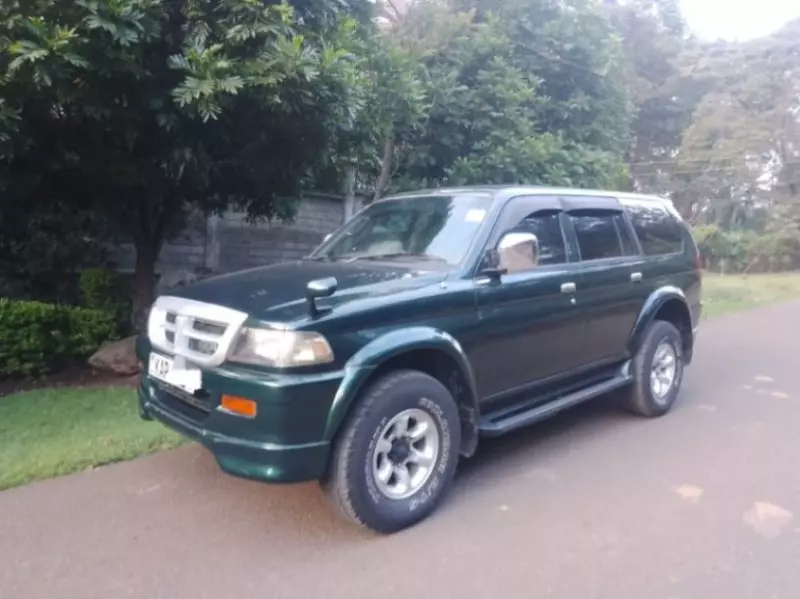 Mitsubishi Pajero Sport GLS Petrol   - 1997