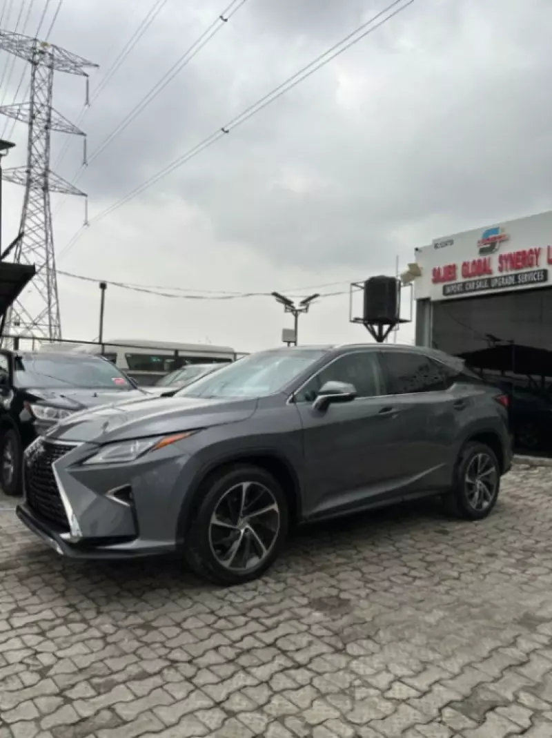 Lexus RX   - 2016