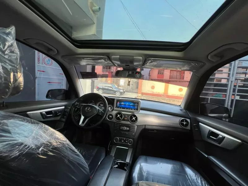 Mercedes-Benz GLK 350   - 2014