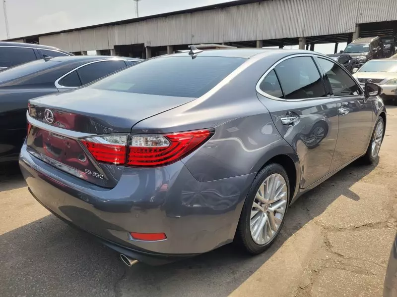 Lexus ES 350   - 2006