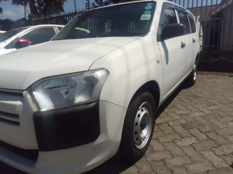 Toyota Probox    - 2014