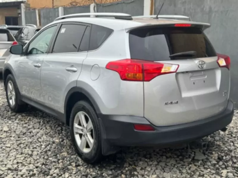 Toyota Rav4   - 2014