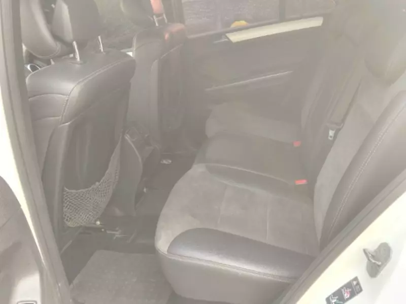 Mercedes-Benz ML 350   - 2009