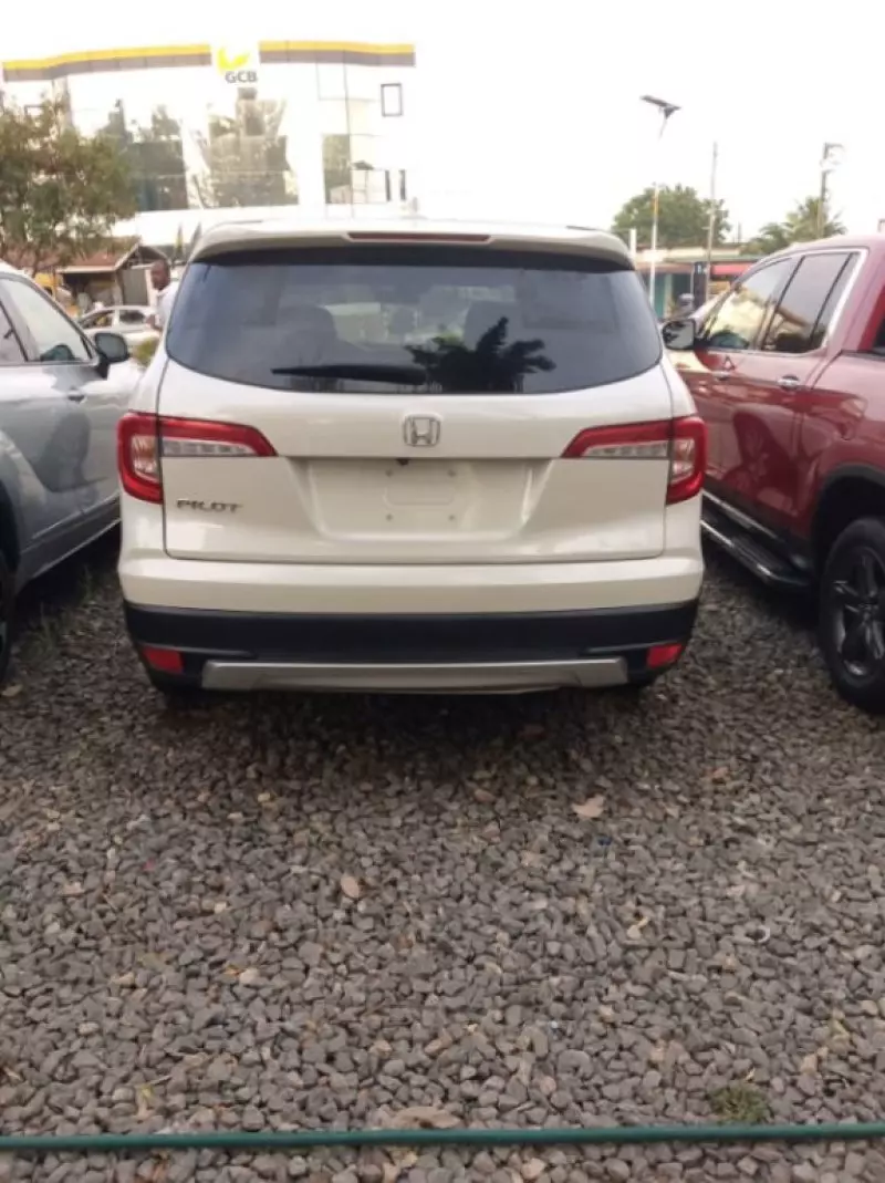 Honda Pilot   - 2019