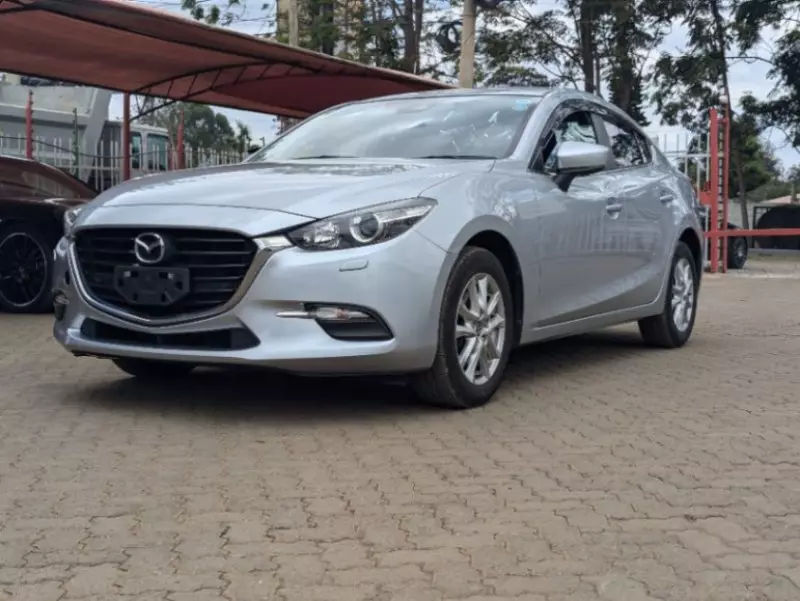 Mazda Axela    - 2018