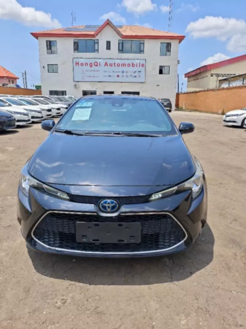 Toyota Corolla   - 2019