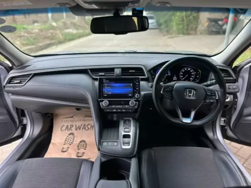 Honda Insight Hybrid    - 2019